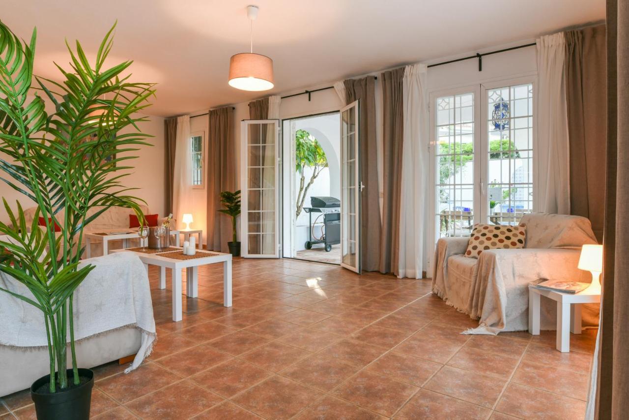 Apartamentos Las Virginias Marbella Bagian luar foto