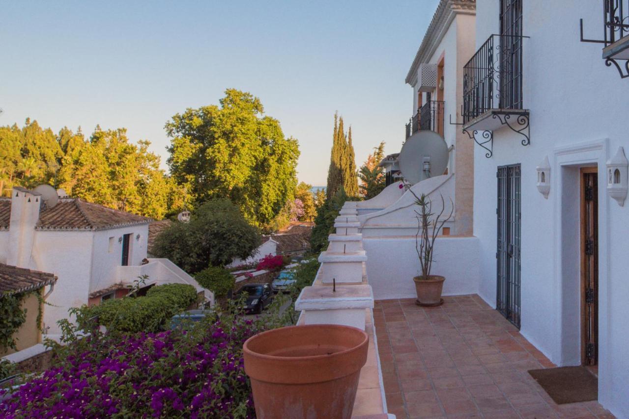 Apartamentos Las Virginias Marbella Bagian luar foto